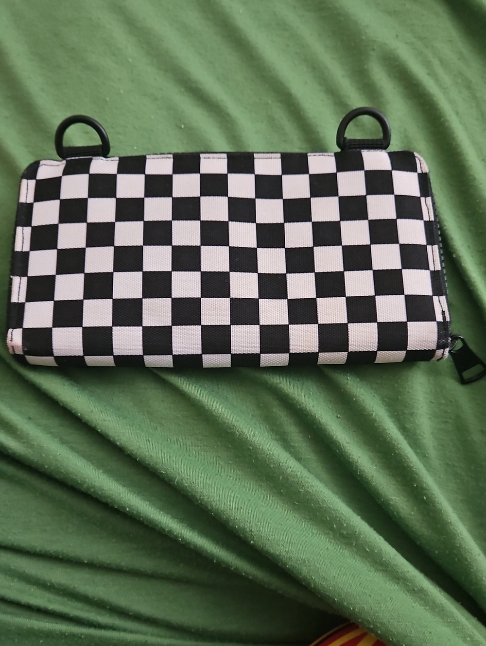 Vans Unisex Wallet Very Clean For Used Zippers Work No Bad Smells Or Stains.. - Picture 2 of 5